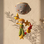Gehäkeltes Baby-Mobile mit Kleiner-Prinz-Motiv – Ansicht 5 – Maschenblüte