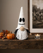 Gehäkelter Skelett-Gnom für Halloween – Ansicht 4 – Maschenblüte