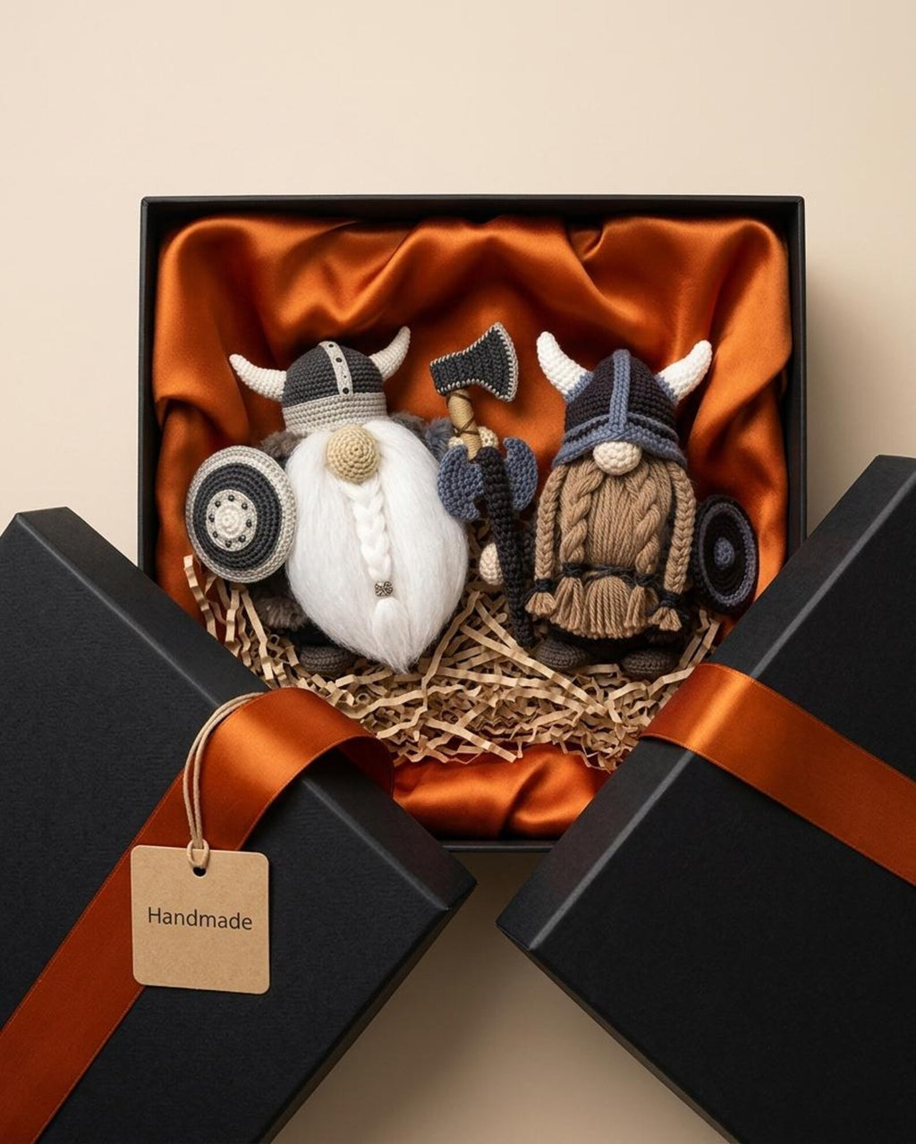 Gehäkelter Wikinger-Zwerg, handgemachter nordischer Krieger-Plüsch, skandinavisches Wikinger-Dekor, nordische Zwergenpuppe, Wikinger-Regal-Dekor, nordische Mythologie-Geschenk