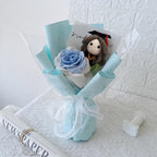 Häkelstrauß zum Abschluss, Amigurumi-Blume mit individueller Puppe, Andenken an die Klasse 2026, handgemachte Blumen für immer, Geschenk für Sie