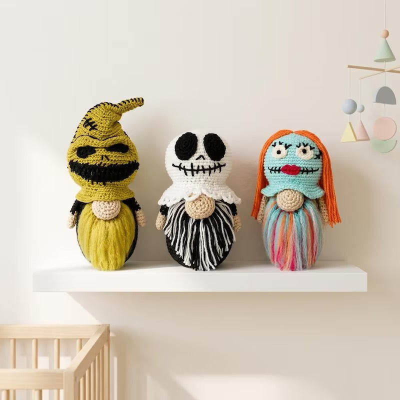 Stoffpuppe Gehäkelter Wichtel, Halloween-Hexe-Plüsch, handgemachtes gruseliges Dekor, skurriles Halloween-Geschenk für Sie